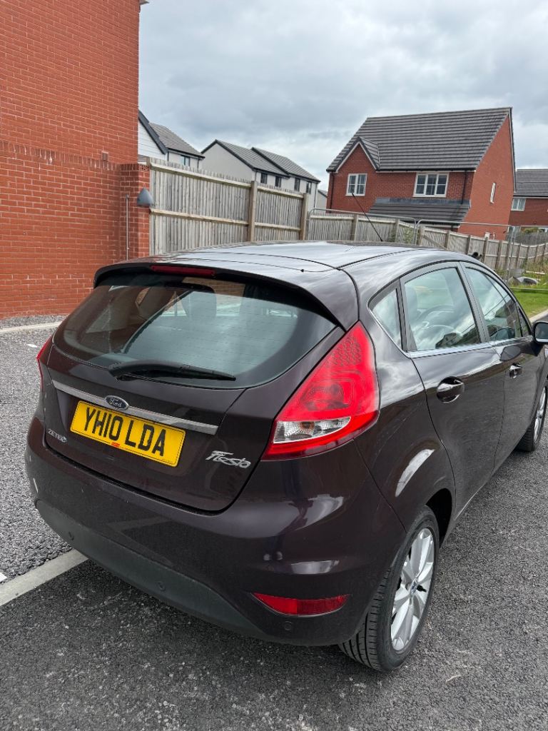 Ford, FIESTA, Hatchback, 2010, Manual, 1388 (cc), 5 doors