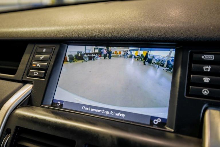 2018 Land Rover Discovery Sport 2.0 TD4 180 HSE Black 5dr Auto ESTATE DIESEL Automatic