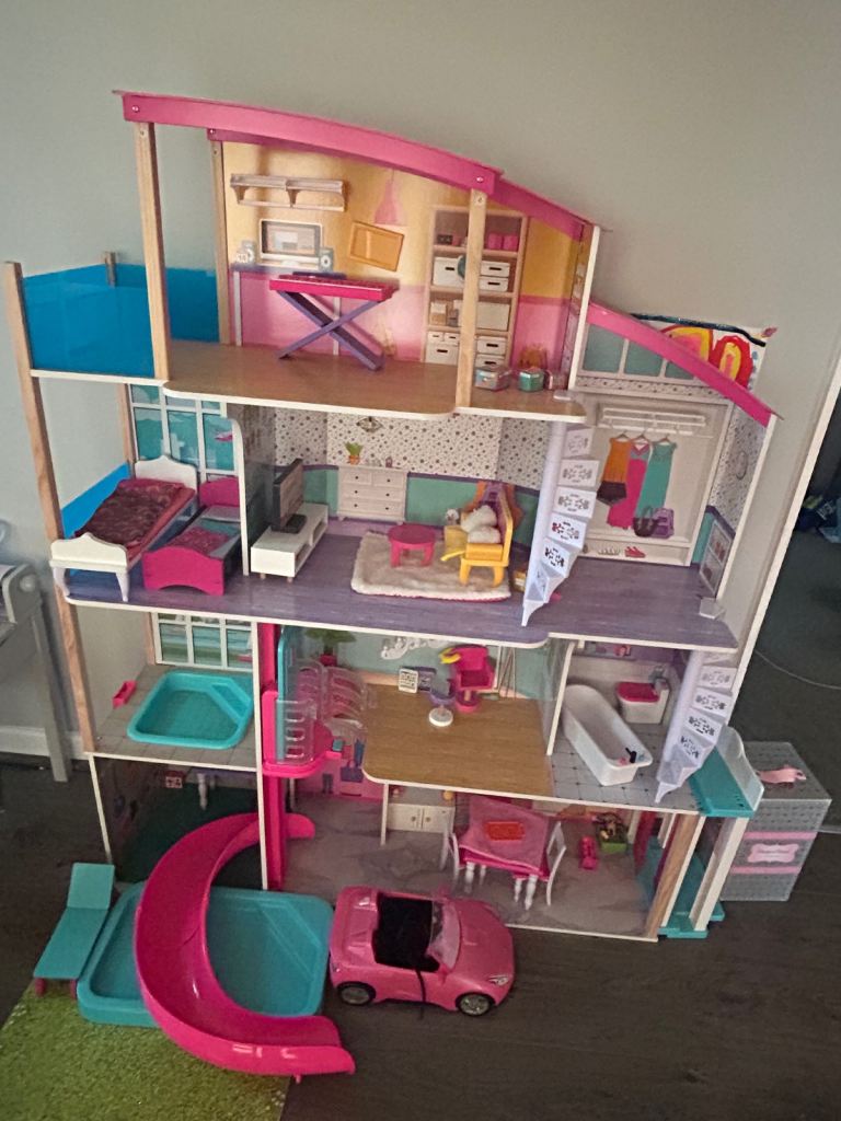 Jupiter Workshops Manhattan Mansion Dolls House with Furniture