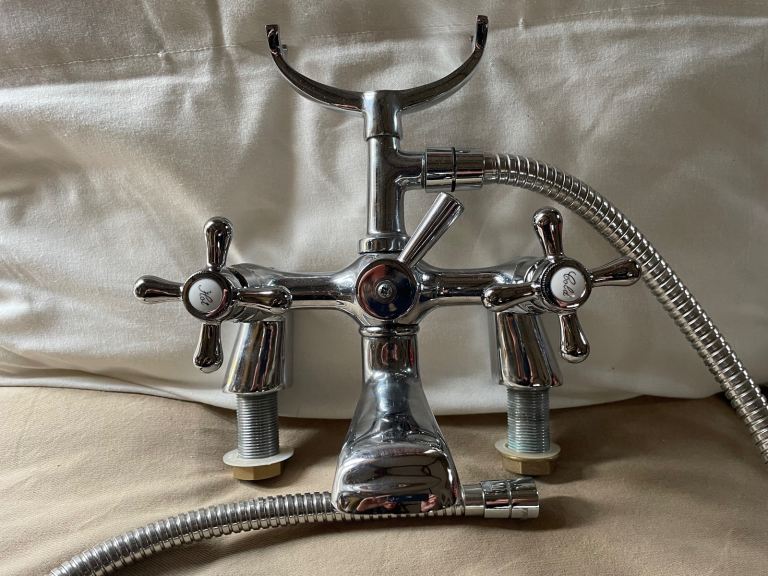 Victorian bath/shower mixer tap
