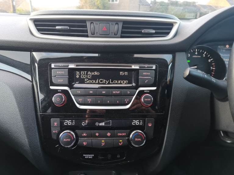 Nissan, QASHQAI, Hatchback, 2014, Manual, 1197 (cc), 5 doors