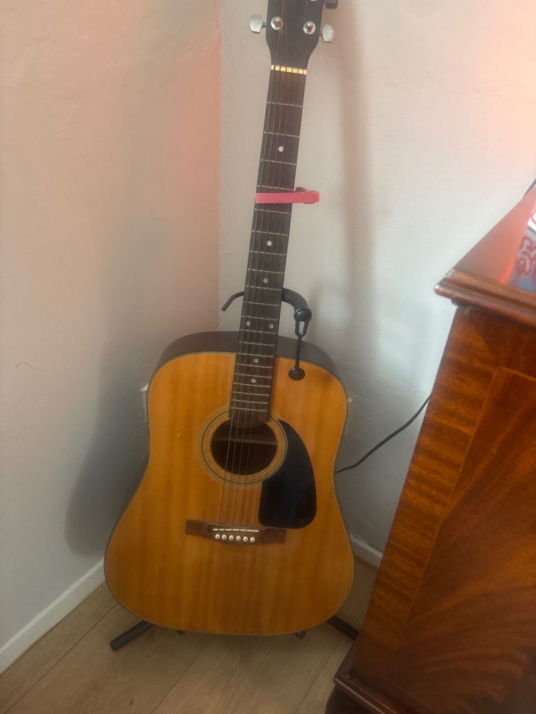 Full size Fender Guitar