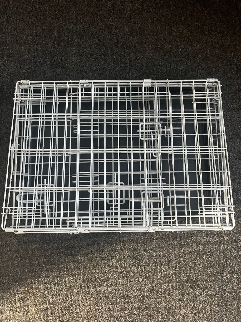 Medium dog cage
