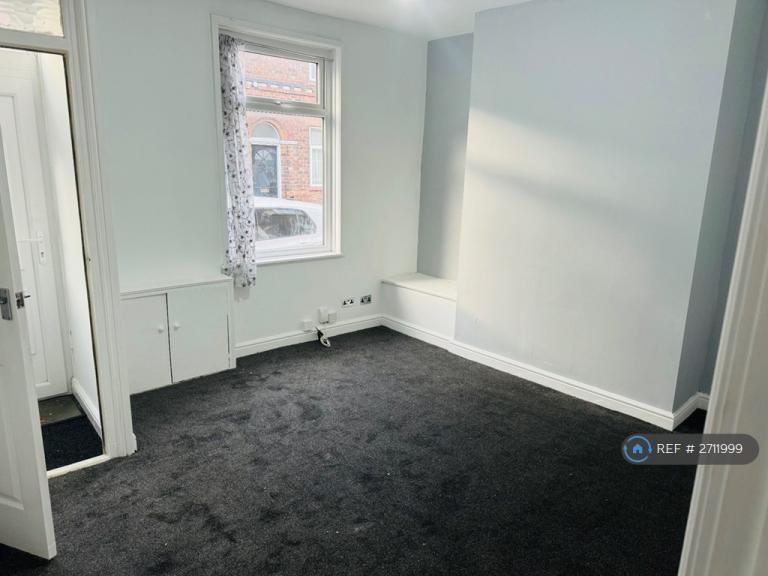 2 bedroom house in Sumner Street, Atherton, Manchester, M46 (2 bed) (#2711999)