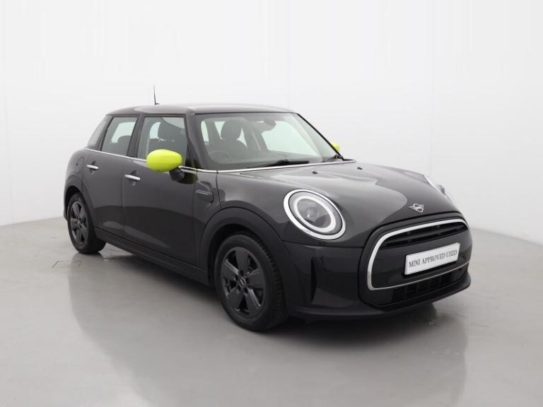 MINI HATCHBACK 1.5 Cooper Classic 5dr Auto