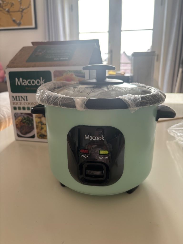 Macook Mini Rice Cooker – Brand New, Boxed