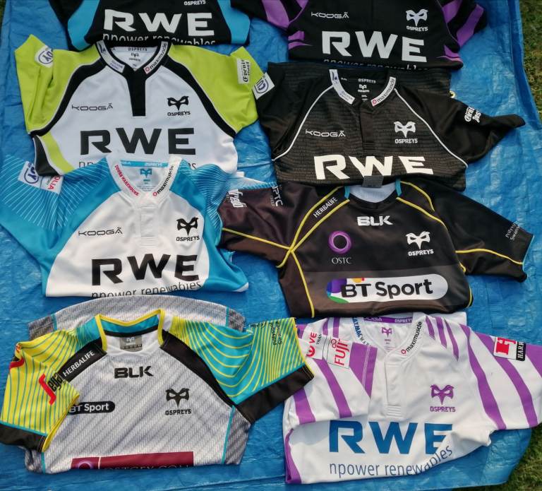 8 x Neath OSPREYS Small Rugby Shirts. Small Adults/Teenagers in excellent, clean condition.See pics