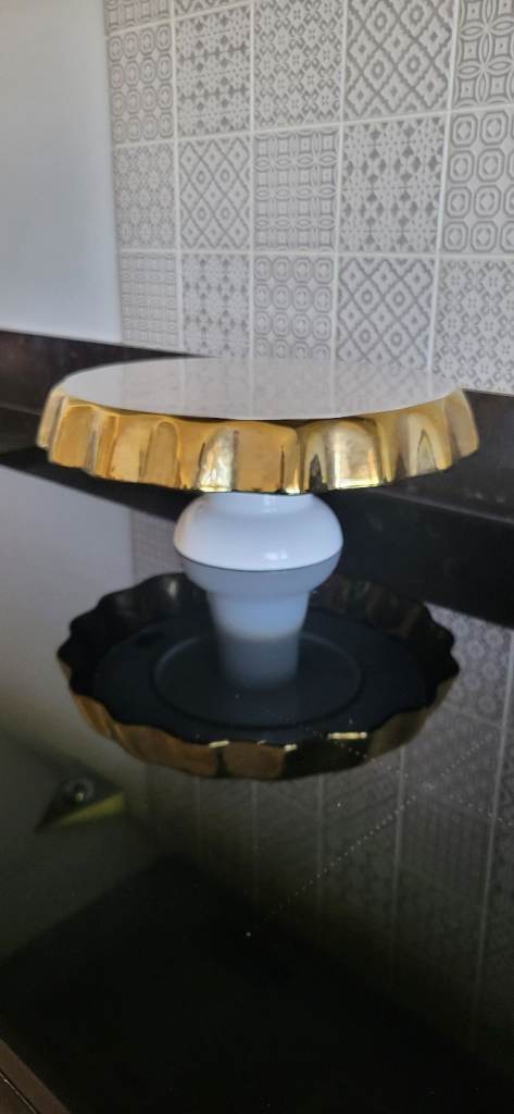 Cake Stand