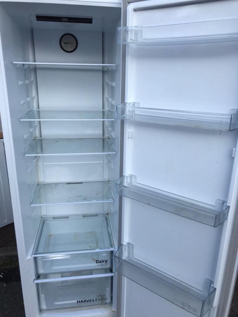 Fridge Tall Beko