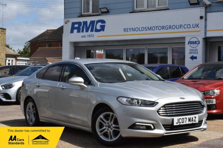 2015 Ford Mondeo 1.0T EcoBoost Zetec 5dr | CRUISE CONTROL | HEATED WINDSCREEN | CLIMATE CONT Hatc...