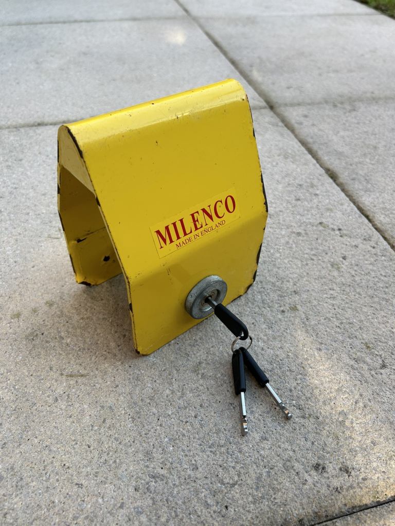 Milenco heavy duty hitch lock