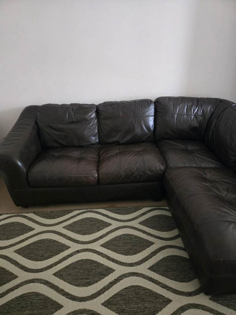 DFS BROWN LEATHER CORNER SOFA - MUST GO TODAY TODAY - CHEAP DELIVERY - £240