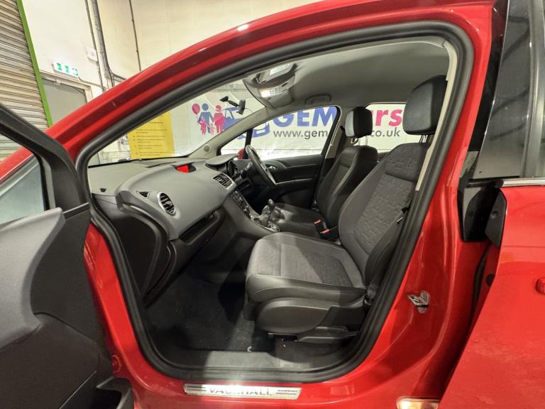 VAUXHALL MERIVA 1.4 i Tech Line 2014