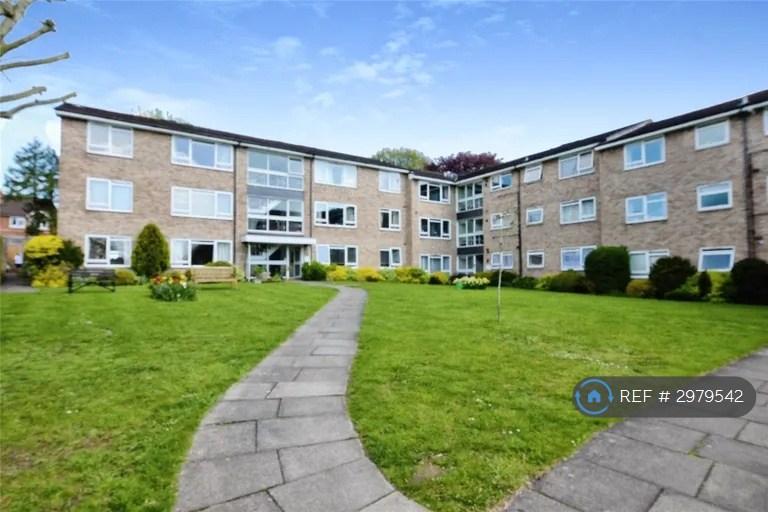 3 bedroom flat in Elizabeth Court, Watford, WD17 (3 bed) (#2979542)