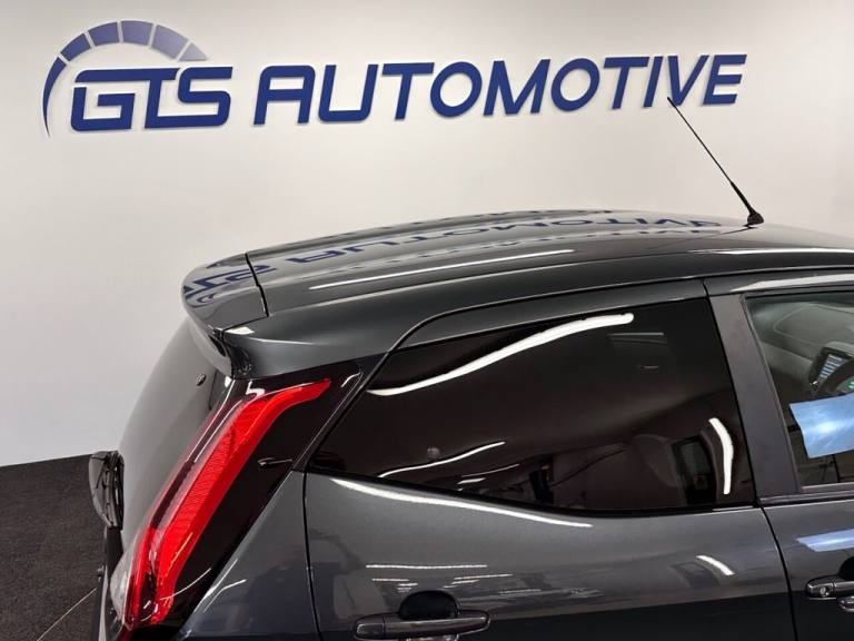 2020 Toyota AYGO 1.0 VVT-i X-TREND FUNROOF X-SHIFT AUTO FIVE DOOR 70 BHP Hatchback Petrol Automatic