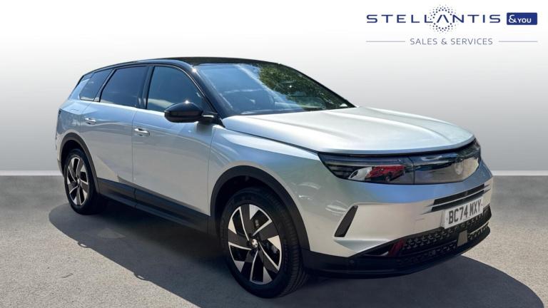 2025 Vauxhall Grandland 1.2 Ultimate SUV 5dr Petrol Hybrid e-DCT Euro 6 (s/s) (136 ps) SUV Hybrid...