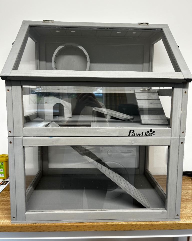 Hamster / Gerbil Cage. 