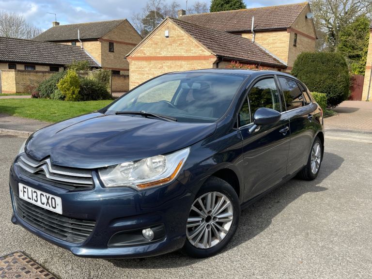 Citroen, C4, Hatchback, 2013, Manual, 1560 (cc), 5 doors