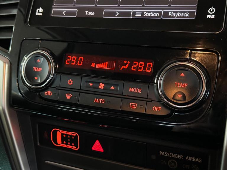 2020 Mitsubishi L200 Double Cab DI-D 150 Warrior 4WD Auto PICK UP DIESEL Automatic