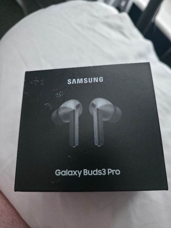 Samsung ear buds 3 pro