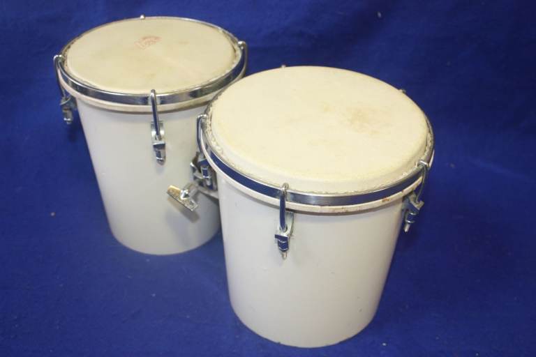 Vintage 1960s Dallas President White Bongo Drums 5.1/2 inch + 6.1/2 inch ~ 7.1/2 inch deep £125 ono