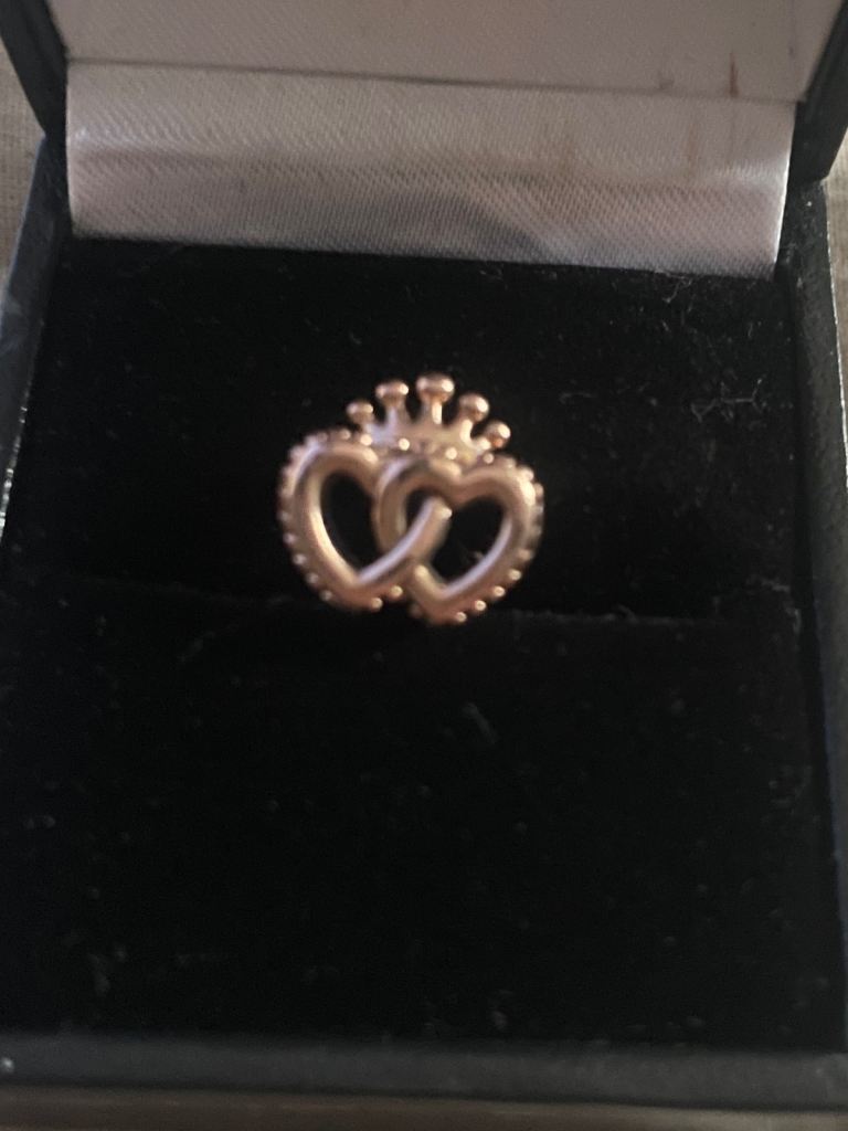 Pandora Rose Gold Intertwined Hearts Charm – As Good As New