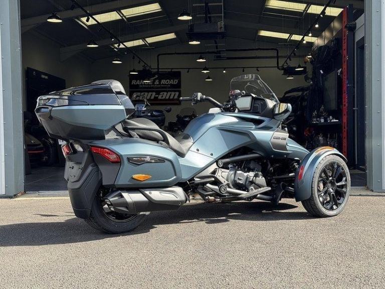 Can-Am Spyder F3 1330 LTD 1330 ACE 3-Wheel 