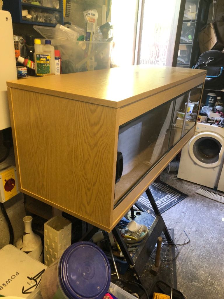 Large 4ft vivarium No Offers please 