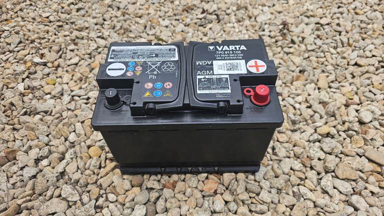 Varta 7P0 915 105 12v 68Ah AGM battery 