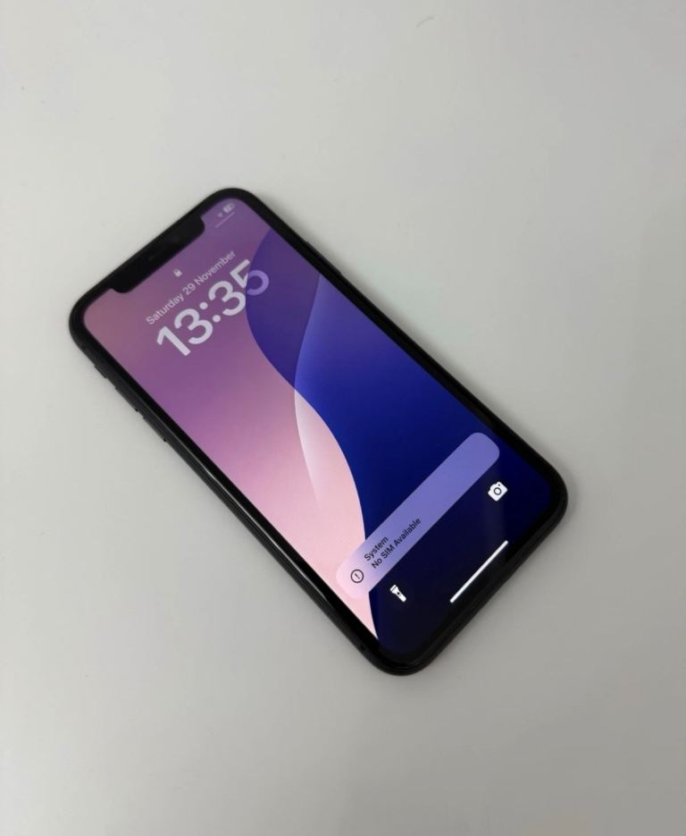 image for iPhone 11 unlocked 64GB Black