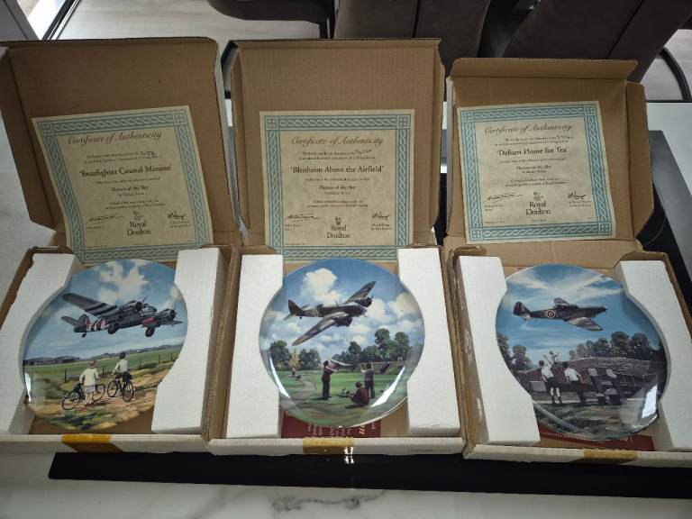 Royal Doulton RAF Aircraft set