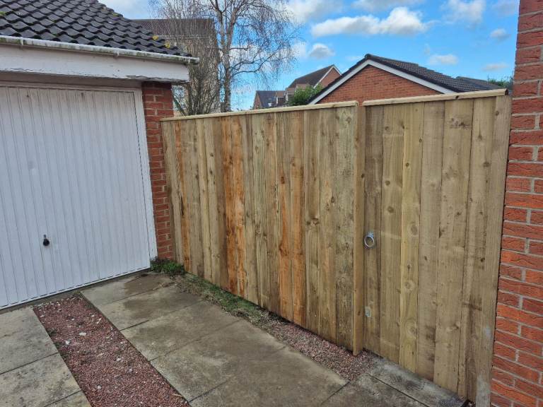 Garden fencing and gates
