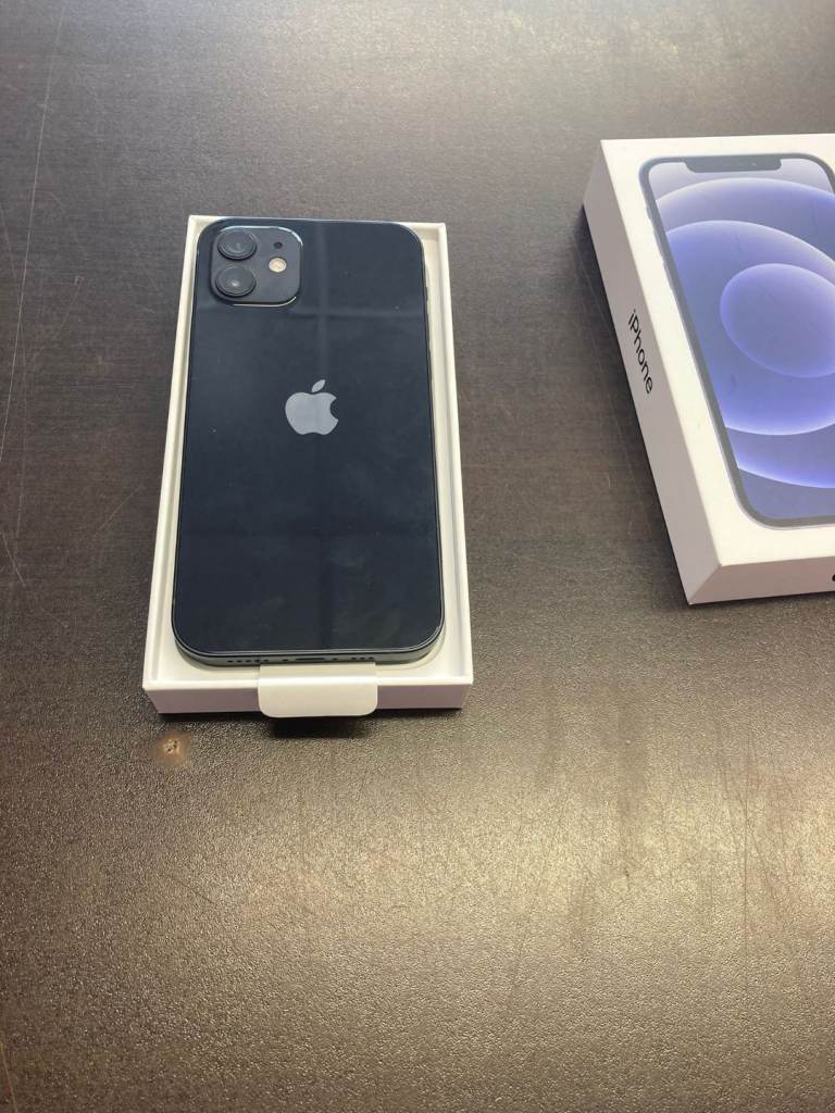 iPhone 12  64gb good condition £170 unlocked with warranty