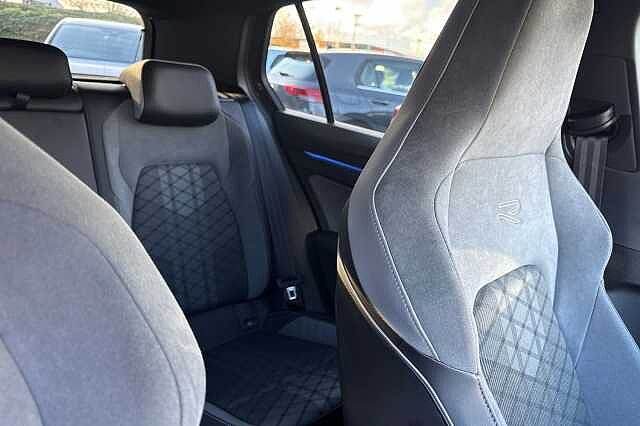 2022 Volkswagen Golf 1.5 eTSI 150 R-Line 5dr DSG + WINTER PACK Hatchback Petrol Automatic