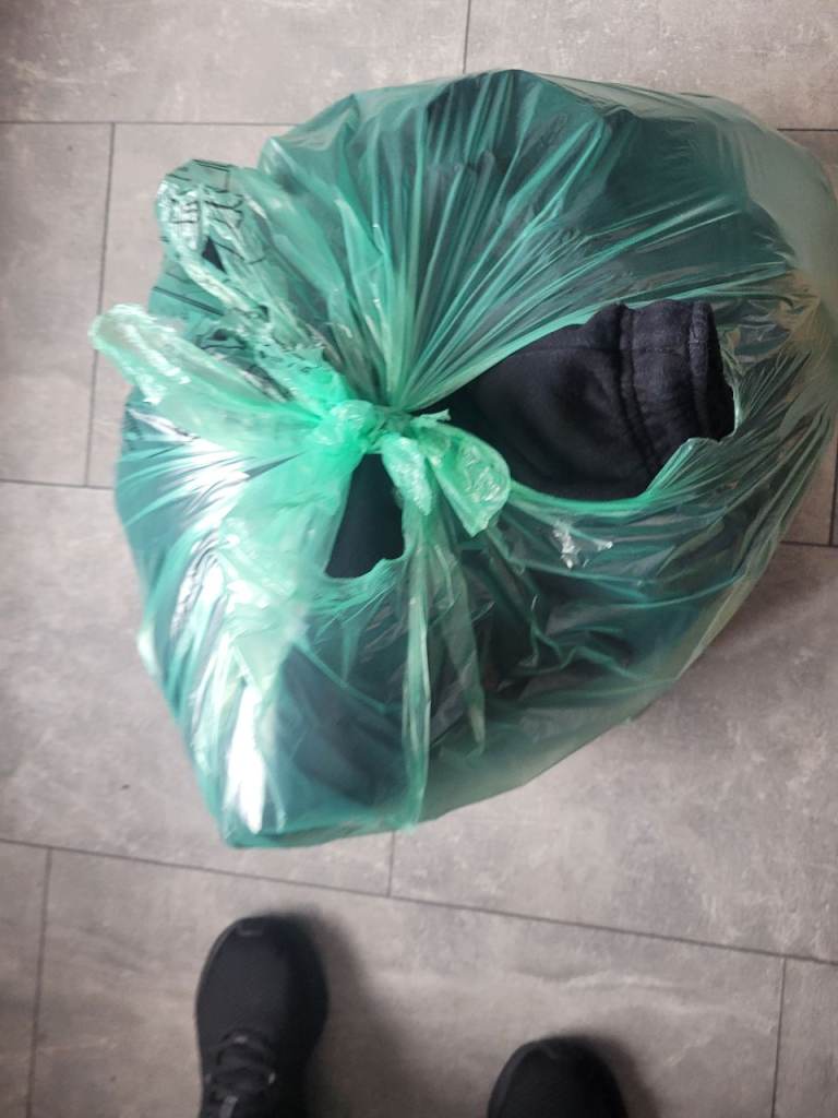 Bag girls clothes age 10 /11 