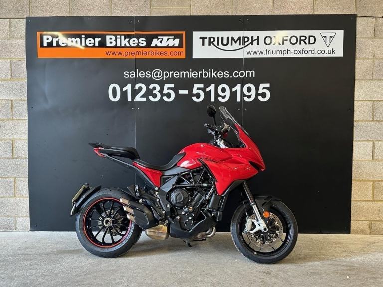 STUNNING ONE OWNER 2022/72 MV AGUSTA TURISMO VELOCE ROSSO MOTORCYCLE 