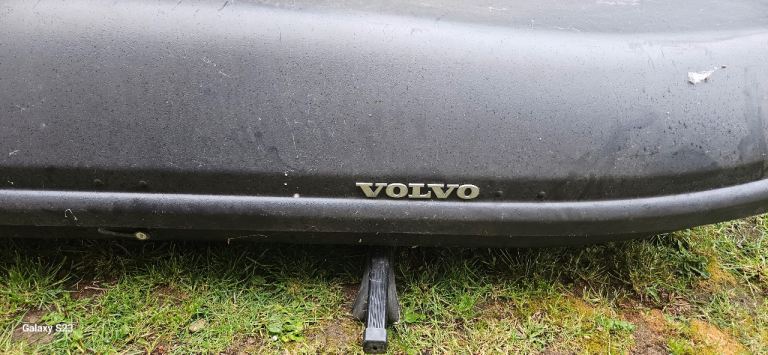 Car top box Volvo