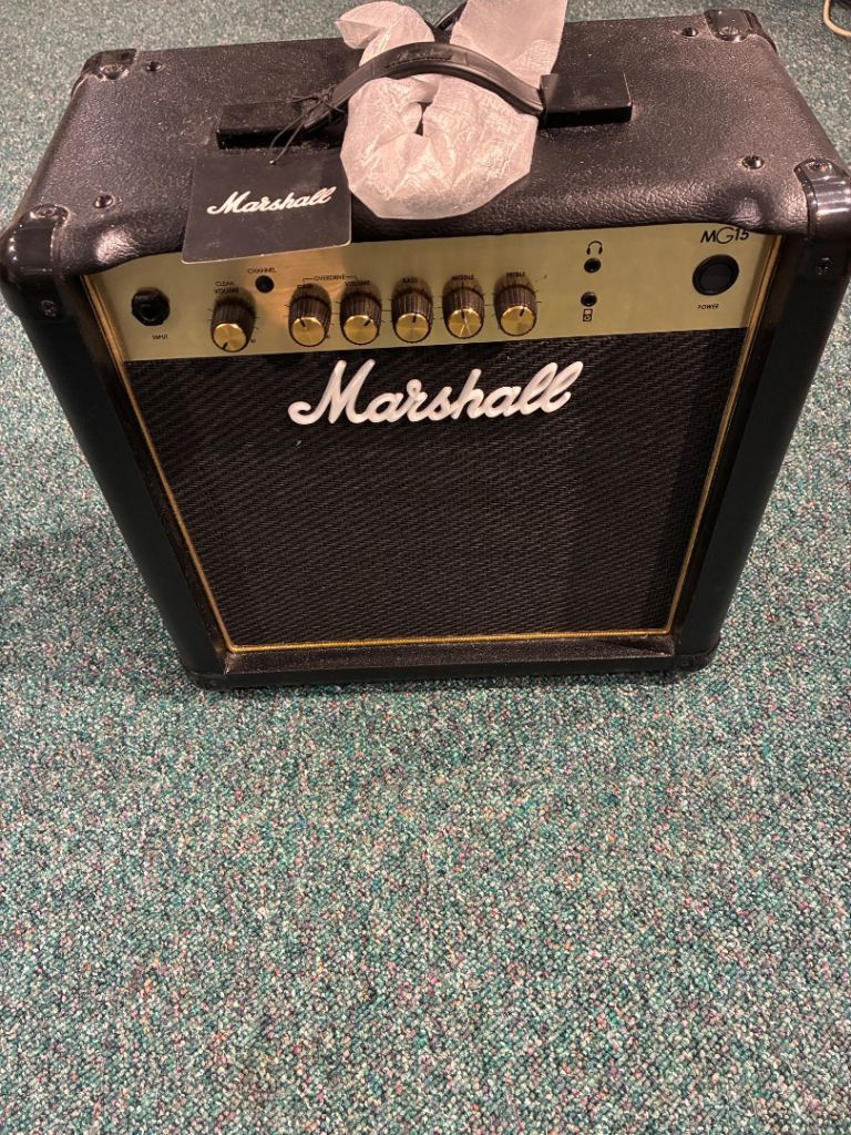 Marshall mg 15 gold