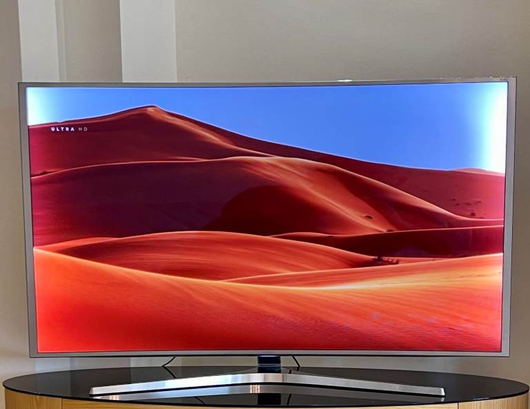 Samsung 4K SUHD 55 Inch Curved 3D TV, perfect condition cost £2000 new