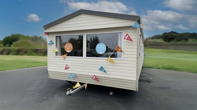 Immaculate 2014 Atlas Moonstone - 36ft x 12ft, 3 Bed