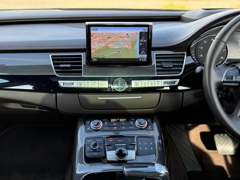 2015 Audi A8 LWB 6.3 W12. Ultimate Luxury Supersaloon. 47k. FSH. 500BHP.