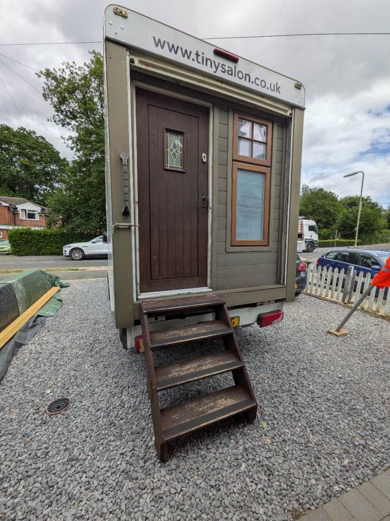 Volkswagen Crafter, mobile hair salon/campervan conversion 