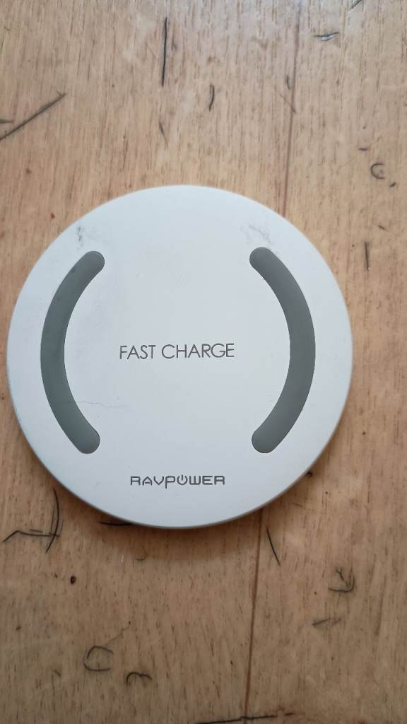 RAVPower Fast Charge Wireless Charging Pad – White