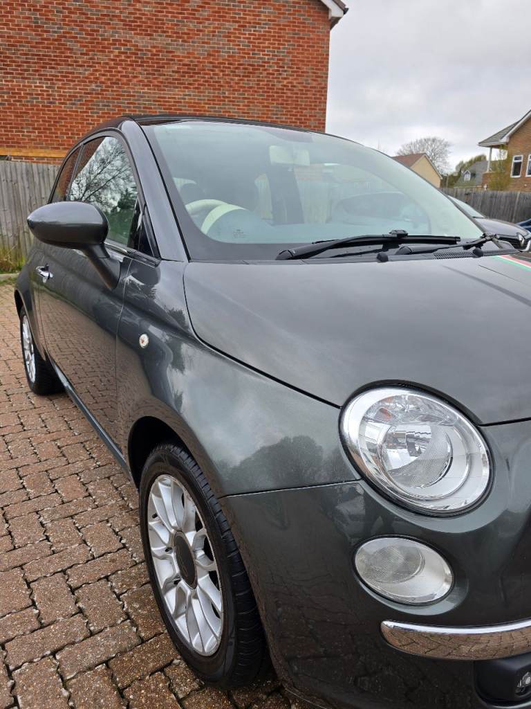 2013 Fiat 500C Lounge Dualogic Convertible, Semi-Auto, Petrol, 3 doors, ULEZ Compliant, £20 RD Tax