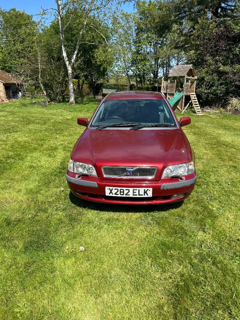 Volvo, V40, Estate, 2001, Manual, 1948 (cc), 5 doors