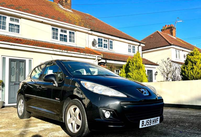 2009 PEUGEOT 207 1.4 VERVE **1 YEAR FRESH MOT**