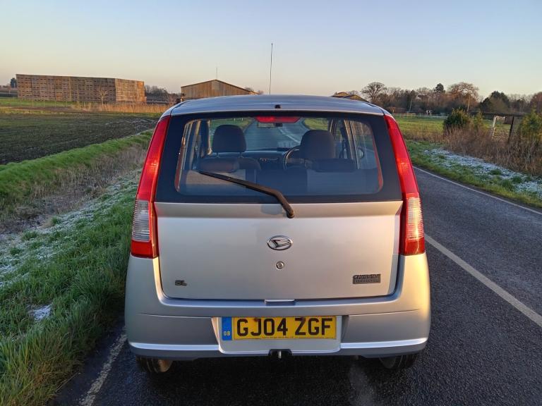 2004 DAIHATSU CHARADE 1.0 SL 5dr Auto SHOWROOM CONDITION