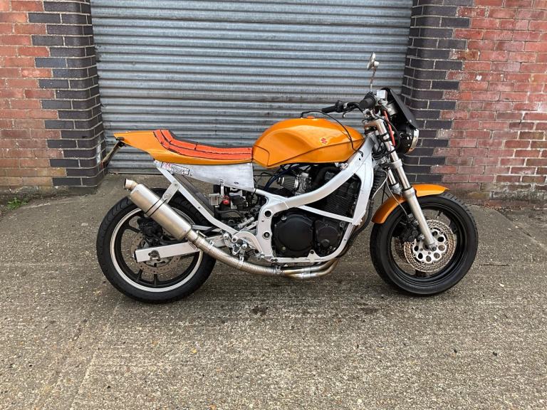 1988 SUZUKI GSX 600
