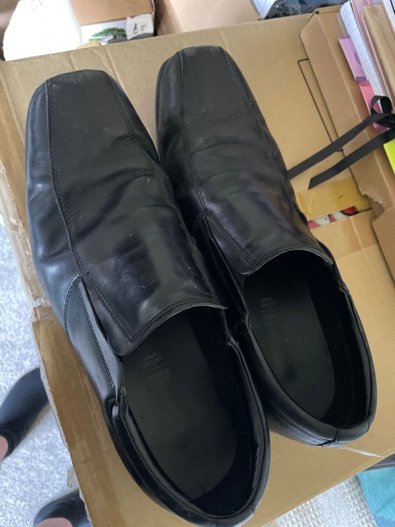 Men’s Shoes Size 8