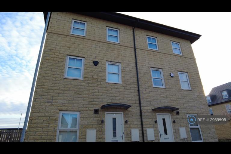 2 bedroom house in Cawood Close, Wakefield, WF1 (2 bed) (#2959505)